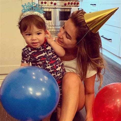 Jessie James Decker S Year Old Son Accidentally Posts Naked Pics Of