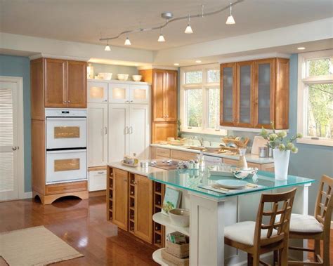 Lowe's carries a variety of cabinet doors in sizes, styles and colors to suit your new design. Lisbon | Schuler cabinets, Bungalow kitchen, Lowes kitchen ...