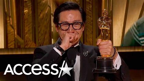 Ke Huy Quan Cries In Emotional Oscars Acceptance Speech Youtube