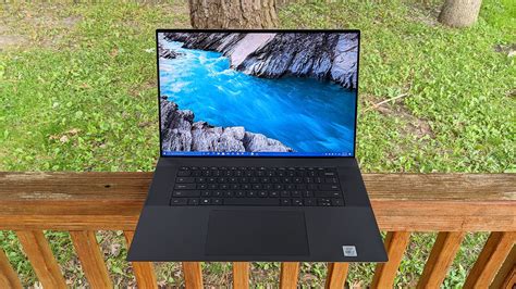 Dell Xps 17 9700 Review The 17 Inch Laptop Is Back And Its