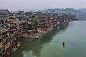 File1 Fenghuang Ancient Town Hunan China 2 Wikimedia Commons