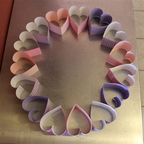 Play For A Day Valentines Day Paper Heart Wreath