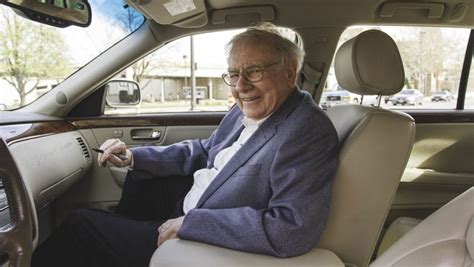 Investor Warren Buffett Inside His 2006 Cadillac Dts Buffetts Car Was