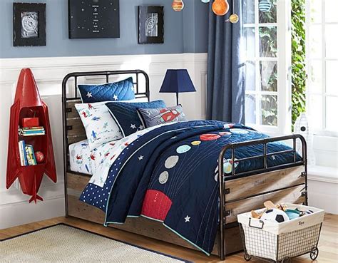 Here is important knowledge on kids bedroom ideas. I love the Pottery Barn Kids Eric Space Bedroom on ...