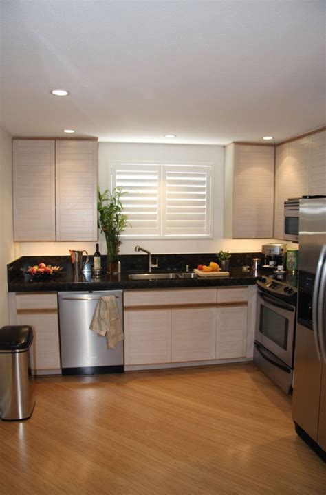 Find inspiration for your new kitchen. HOME & OFFICE RENOVATION CONTRACTOR: Condo Kitchen Design ...