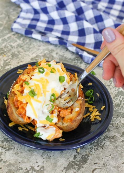 Bbq Chicken Stuffed Baked Potatoes Barefeet In The Kitchen