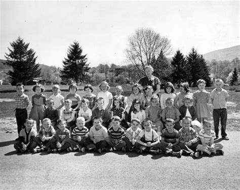 Old Photo Album Woodward Township Elementary School First Graders In