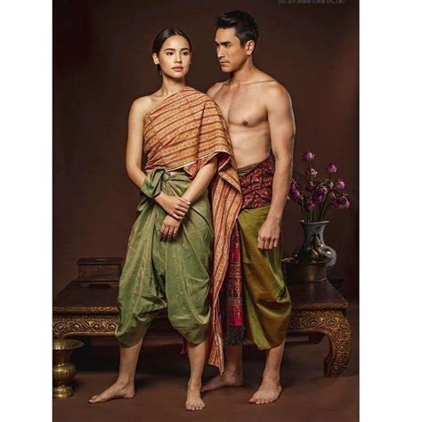 ชุดไทยสมัยอยุธยาตอนปลาย Ayutthaya Clothing Was The Style During In 14 18th Century Ayutthaya