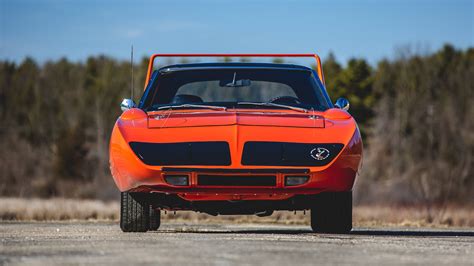 Dodge Daytona Vs Plymouth Superbird What You Need To Know About Mopar