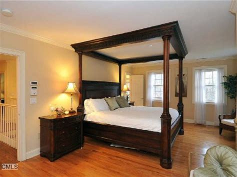Get great deals on henredon bedroom furniture sets. Ralph Lauren Henredon Bedroom Set - $10000