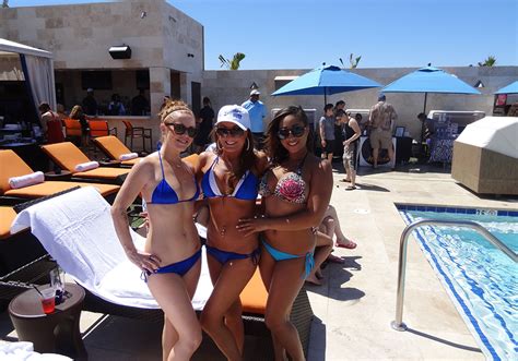 Photos Of Zing Vodka Red Velvet Sapphire Pool And Dayclub Las Vegas