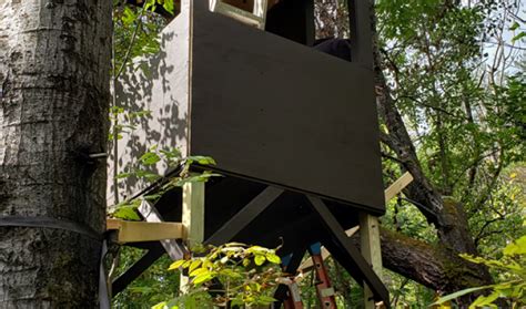 Deer Tower Diy Project Howtospecialist How To Build Step By Step
