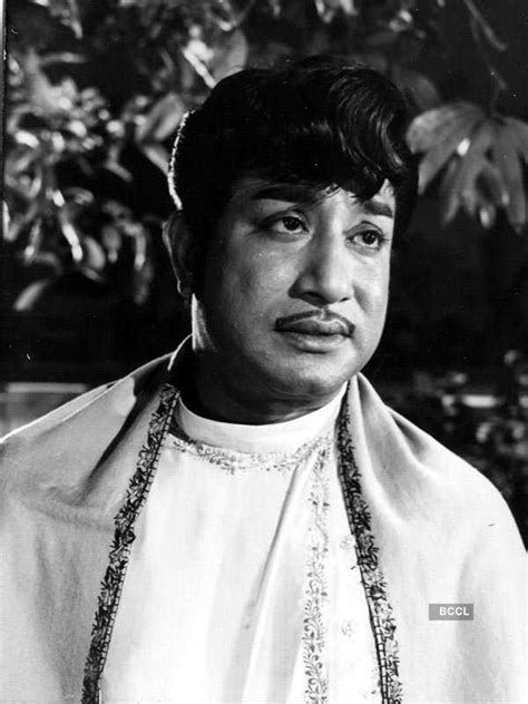 Sivaji Ganesan In A Still From The Tamil Movie Vasantha Maligai