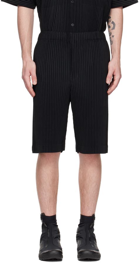 HOMME PLISSÉ ISSEY MIYAKE Black Monthly Color May Shorts SSENSE UK