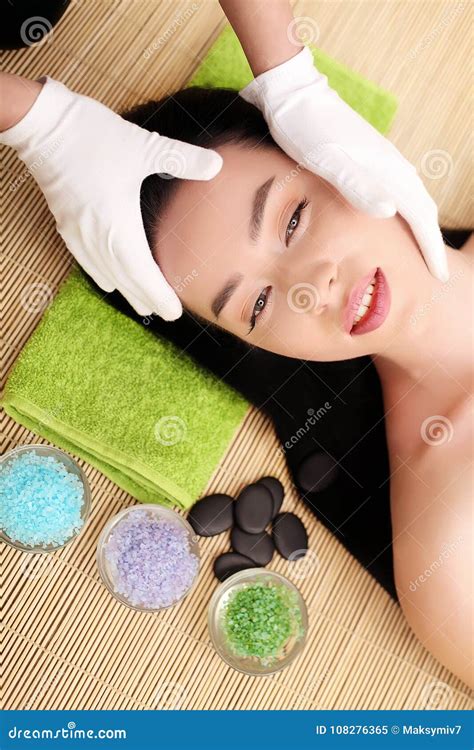 Woman Under Professional Facial Massage In Beauty Spa Stock Image Image Of Beauty Hand 108276365