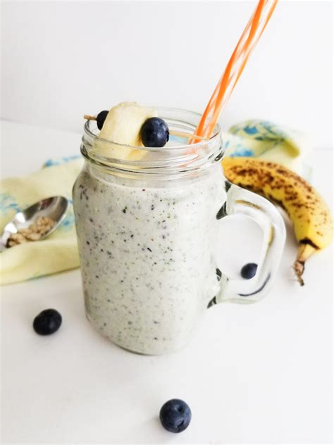blueberry banana oat smoothie brooklyn active mama