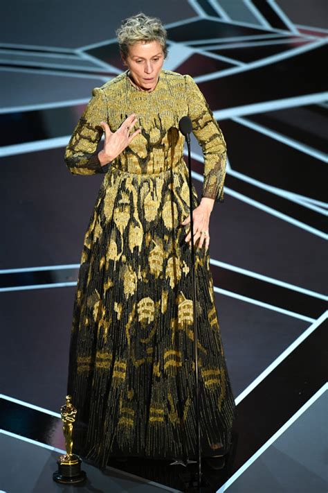 Frances mcdormand capped an awards season of accolades with the biggest one of all: Oscars 2018 Red Carpet Report: Frances McDormand's Magic ...