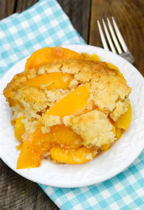 Since it is the season of peaches in india, i thought of sharing an easy peach cobbler recipe that i make during the peach season. Bisquick Peach Cobbler - Maria's Mixing Bowl