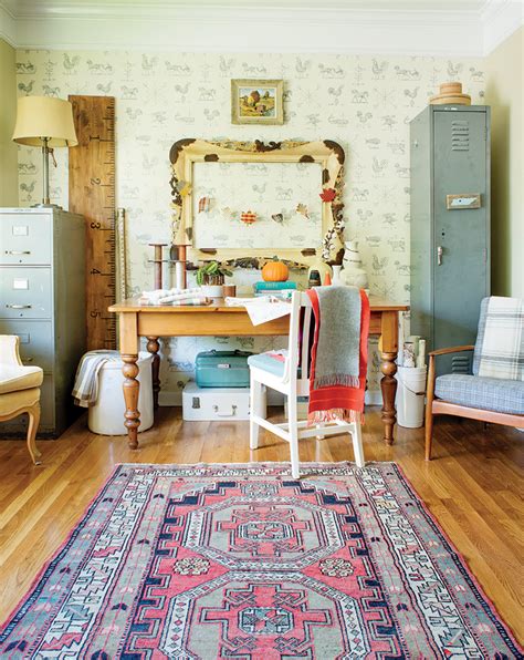 Ole wanscher mid century rosewood expanding round oval dining tabletable measures: A Mid Century Farmhouse - Flea Market Finds: Home and Garden Decorating Ideas by Expert Interior ...