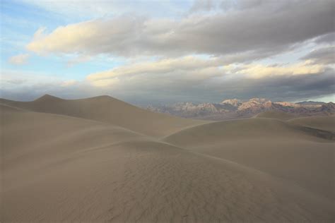 Death Valley Sand Dunes Campingandhiking