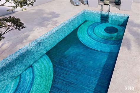 Dysk Circle Mosaic Modern Pool Mec Bespoke Luxury Mosaics