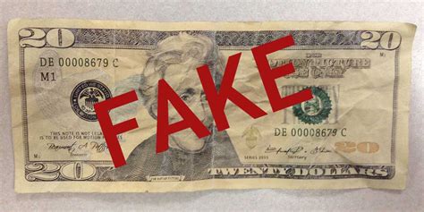 You can easily spot these fakes by comparing the numbers in the corners to the denomination printed in letters at the bottom of the bill. Two in custody for use of counterfeit money | Texarkana Today