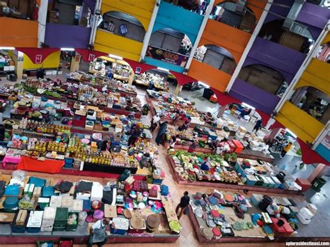 Suasana Pasar Besar Siti Khadijah Xplorasi Destinasi