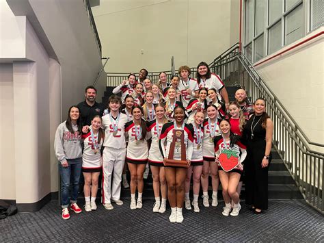 Strawberry Crest Co Ed Cheer Team Wins Ninth Straight Title At States