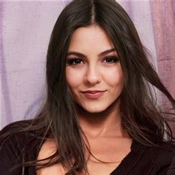 Victoria Justice Does A Graphic Nude Photo Shoot Imagedesi