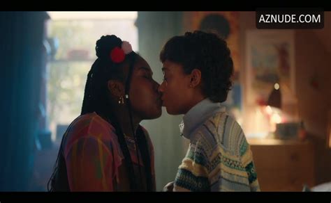 Lauryn Ajufo Sophie Wilde Lesbian Scene In Everything Now Aznude