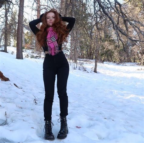 Francesca Capaldi Nude And Leaked 25 Photos The Fappening