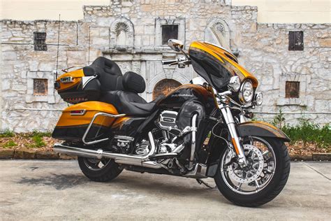 Pre Owned 2015 Harley Davidson Flhtkse Cvo Limited