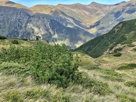 Apoi, se prezinta in fata noastra varfurile semete vistea si moldoveanu. OBIECTIV INDEPLINIT: AM CUCERIT EVERESTUL ROMANIEI. PE ...