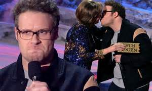 Seth Rogen Kisses Mom On The Lips At Mtv Movie Awards Daily Mail Online
