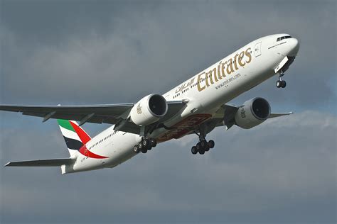 Emirates Celebrates 30 Years Of Service From First Small Steps To A