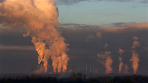 Missing Its Own Goals Germany Renews Effort To Cut Carbon Emissions