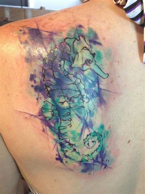 Unlike other fish, they are monogamous and mate for life. 50 Adorably Cute Seahorse Tattoos - TattooBlend