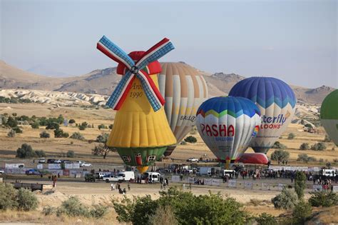 turkey s cappadocia hosts international hot air balloon festival daily sabah