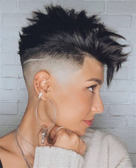 10 Short Pixie Haircuts For Women Ready For A Hair Update 2022
