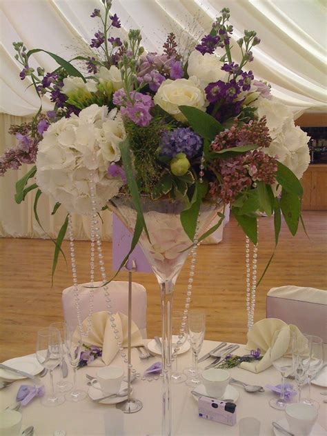 vintage martini vase arrangement Table Mariage Vase Martini, Martini