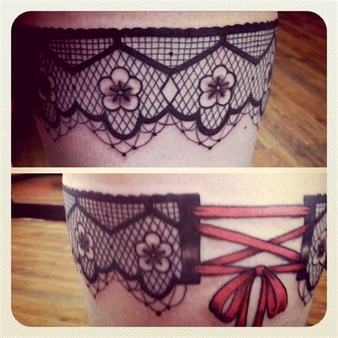 I So Want This Lace Tattoo Design Thigh Garter Tattoo Garter Tattoo