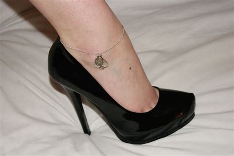 sexy premium queen of spades anklet ankle chain jewellery cuckold bbc qos style3 7108897919054