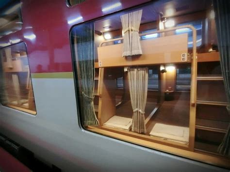 Peaceful Oasis Interiors From Japanese Sleeper Trains