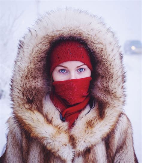 Photographer Travels From Yakutsk To Oymyakon The Coldest Village On Earth Yakutsk Coldest