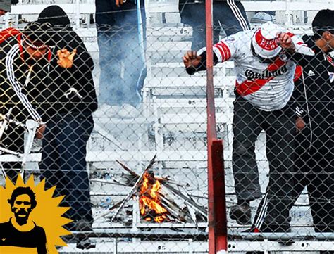 El 26 de junio de 2011, river descendió por primera vez en su historia. La Passucci: Hinchas destrozan su estadio 2011