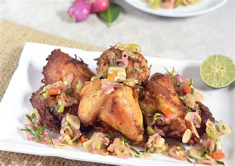Selain itu, menu makanan satu ini selalu ditemukan dalam setiap acara. Resep Ayam Goreng siram Sambal Matah oleh Thobakhy ...