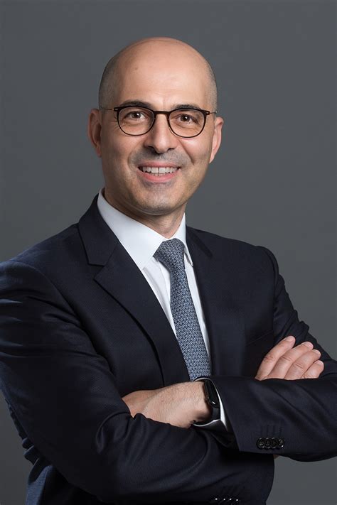 Follow us for updates, news and links. Akram Bouchenaki - Director General de Abdul Latif Jameel ...