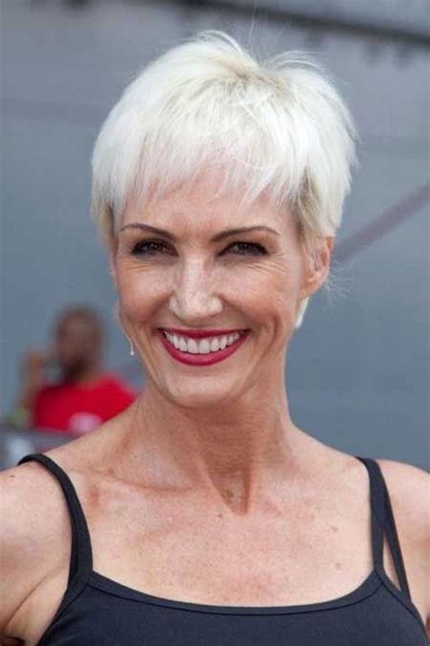 22 Short Hairstyles For Older Ladies With Fine Hair Hairstyle Catalog