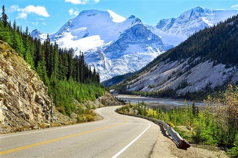 Just 15 Hours From Calgary Banff National Park Offers Spectacular