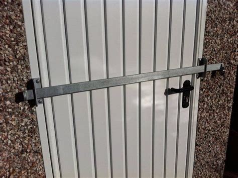 Heavy Duty Metal Shed Security Bar 1200mm Long To Suit Doors Upto